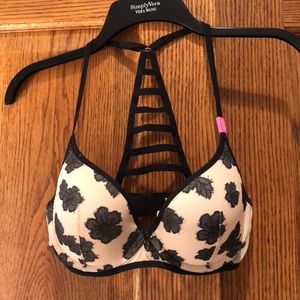 Victoria Secret Lace Bra Never Worn